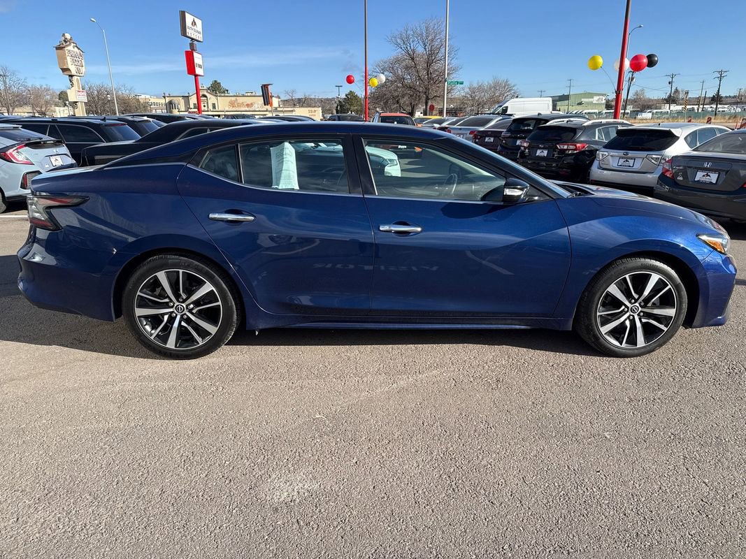 Used 2023 Nissan Maxima SV w/ Floor Mat Group image 8