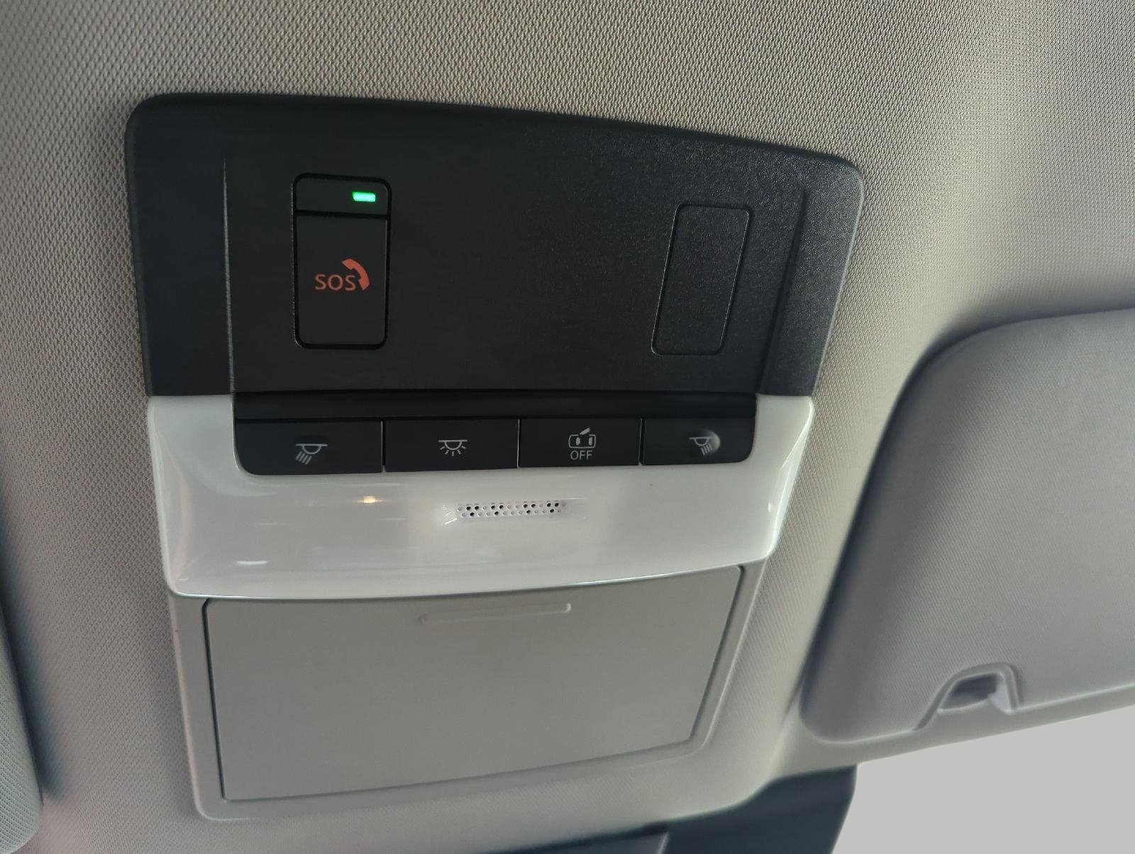 Used 2023 Nissan Pathfinder SL AWD/4WD image 22