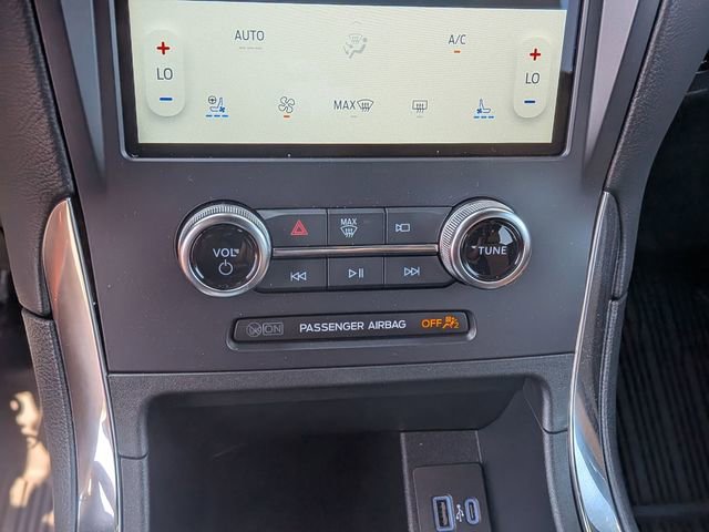 Used 2024 Ford Edge Titanium w/ Titanium Elite Package AWD/4WD image 23