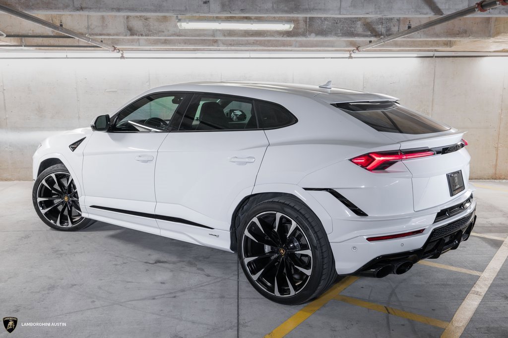 Used 2024 Lamborghini Urus S image 11