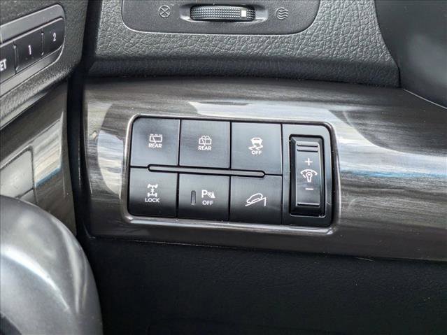 Used 2013 Kia Sorento SX w/ SX Premium Pkg AWD/4WD image 16