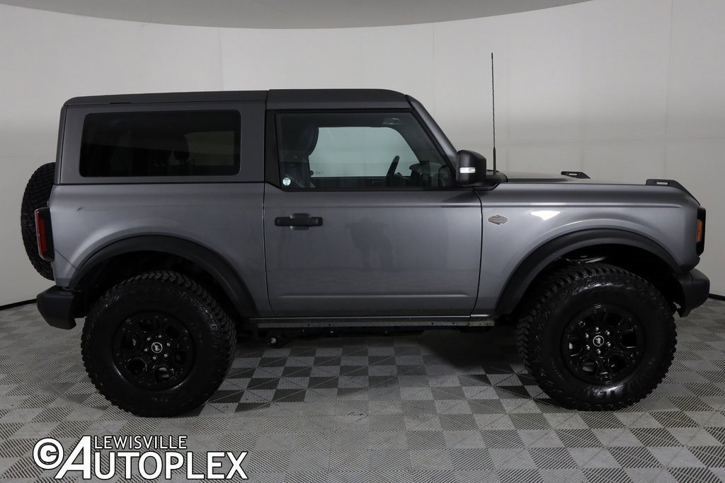 Used 2023 Ford Bronco Wildtrak image 4