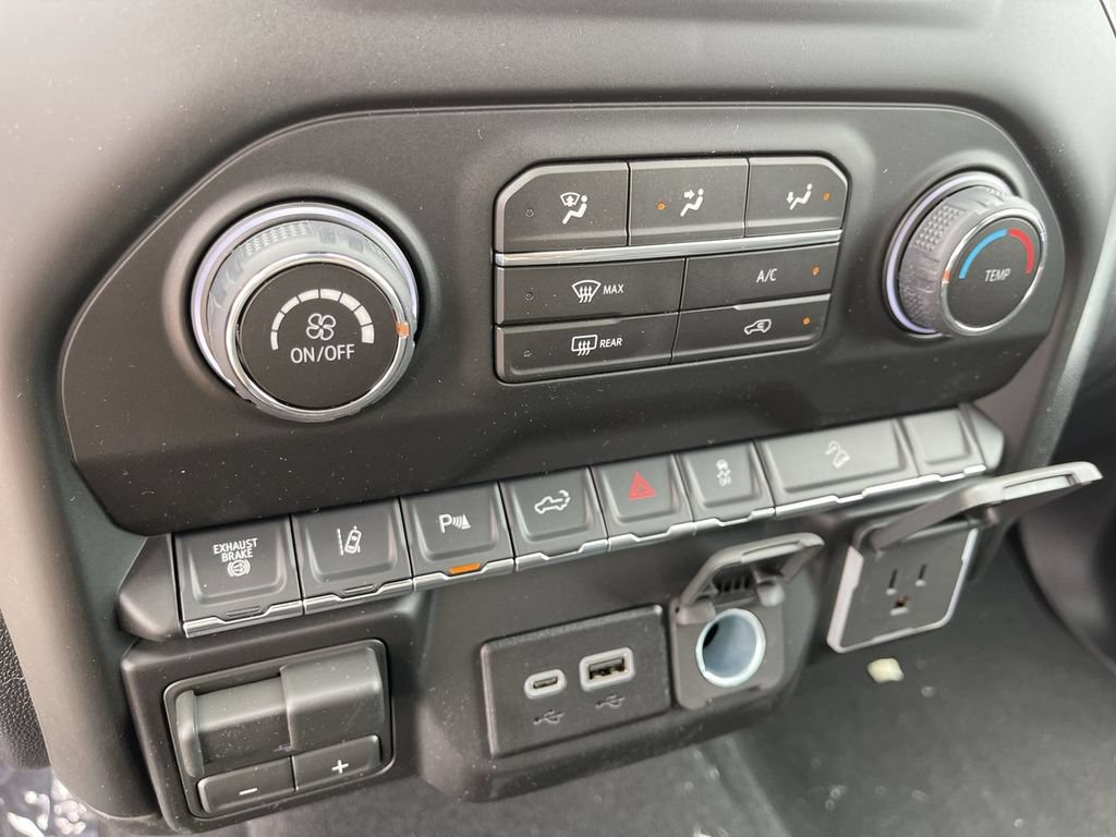 New 2026 Chevrolet Silverado 2500 Custom w/ Custom Value Package AWD/4WD image 18