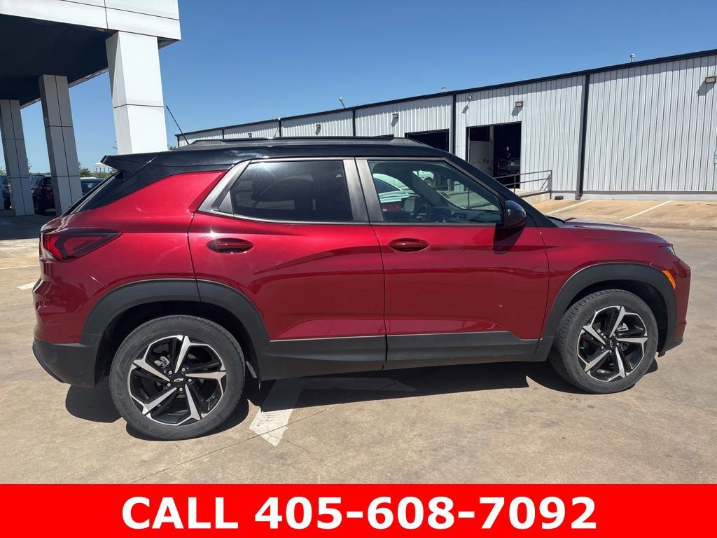 Used 2022 Chevrolet TrailBlazer RS w/ Sun and Liftgate Package FWD image 6