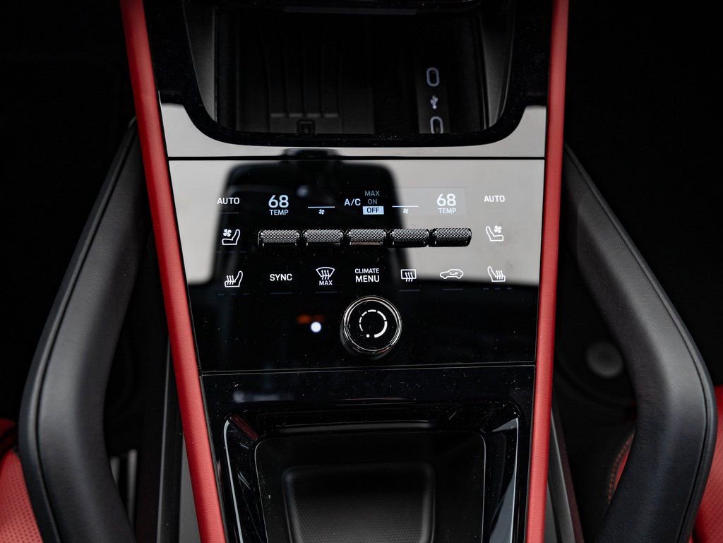 New 2026 Porsche Cayenne image 38