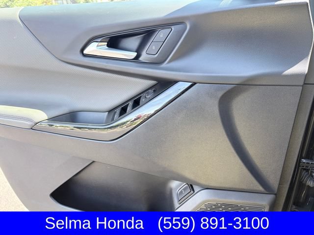 Used 2025 Chevrolet Equinox LT w/ Convenience Package II AWD/4WD image 12