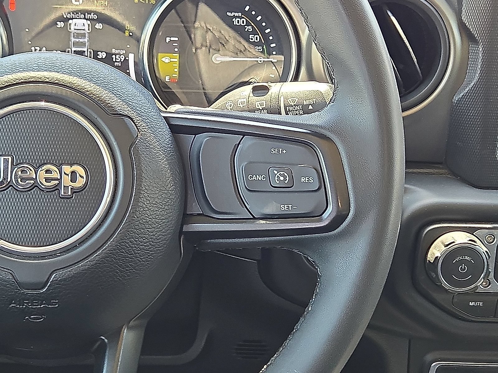 Used 2023 Jeep Wrangler Unlimited AWD/4WD image 20