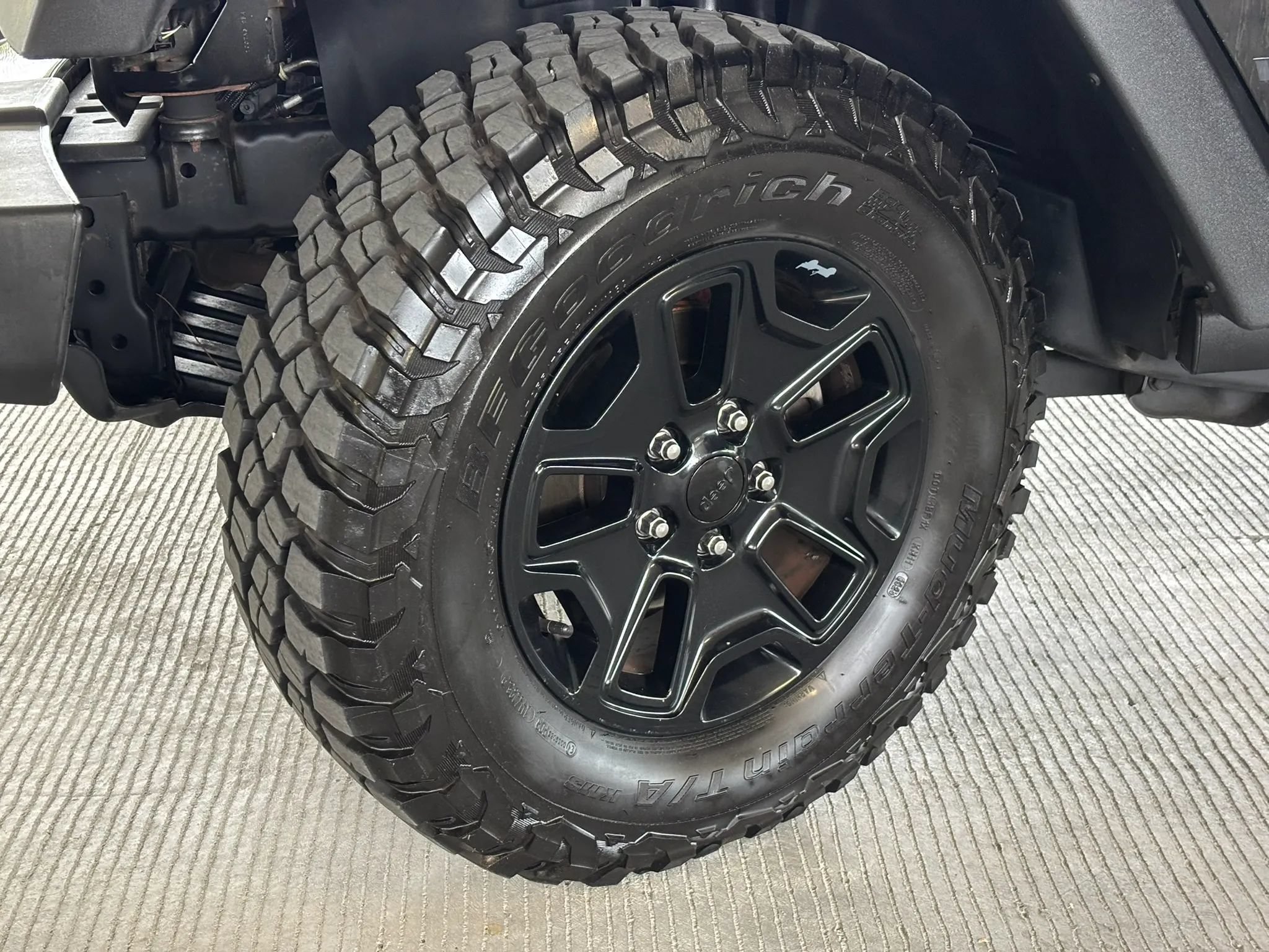 Used 2015 Jeep Wrangler Unlimited Sport AWD/4WD image 14