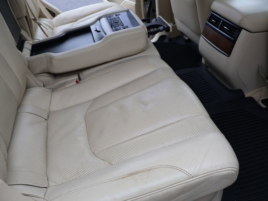 Used 2019 Lexus LX 570 570 image 28