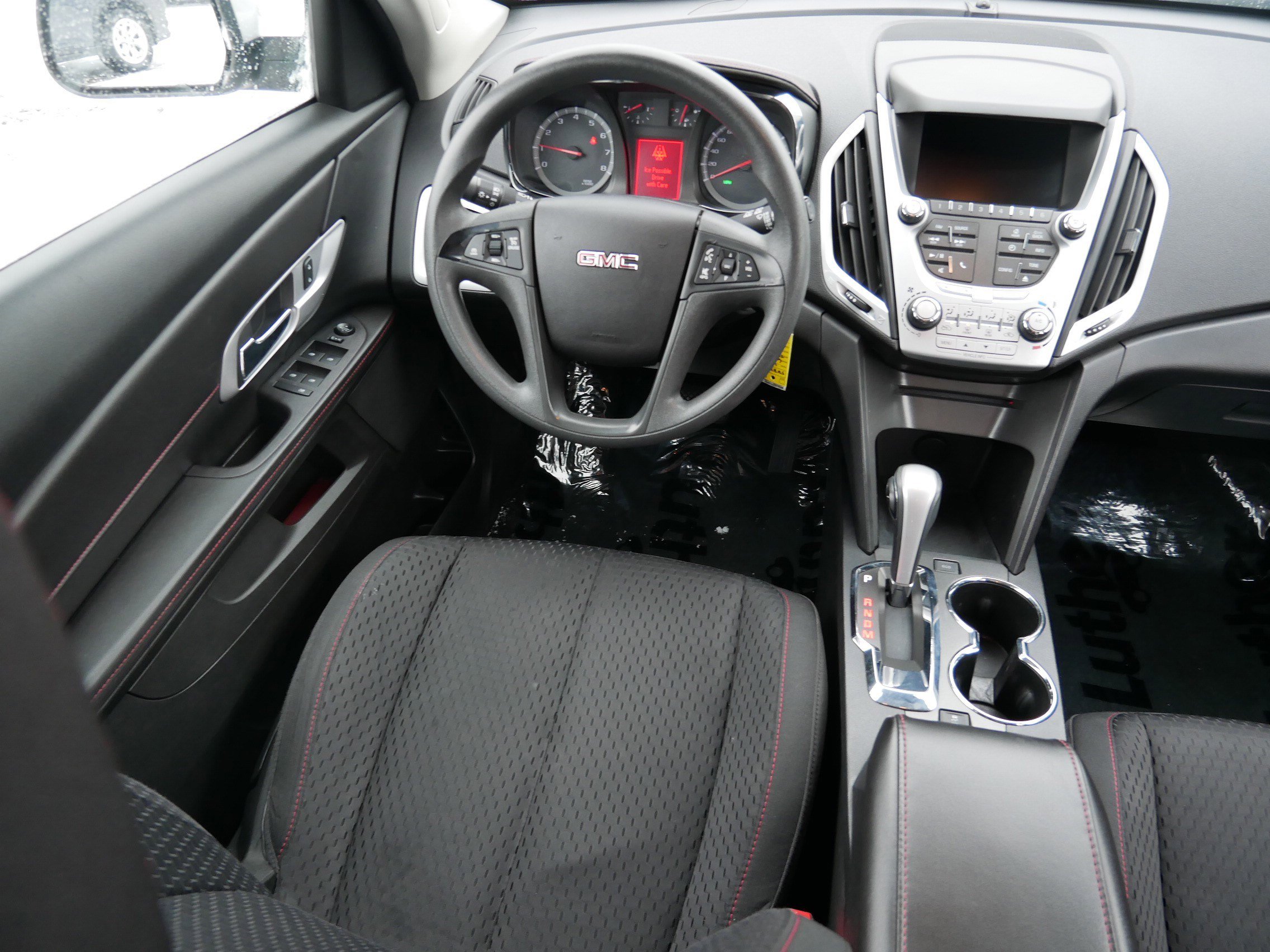 Used 2015 GMC Terrain SLE image 9