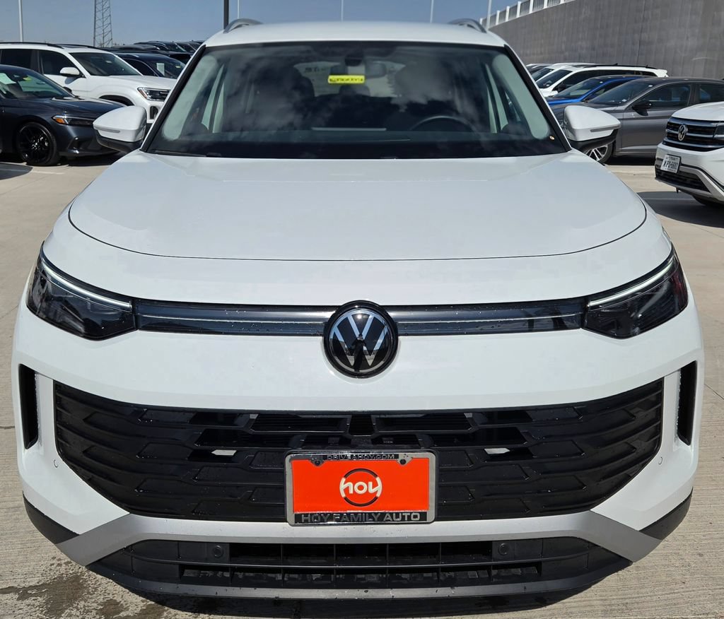 Certified 2026 Volkswagen Tiguan S FWD image 4
