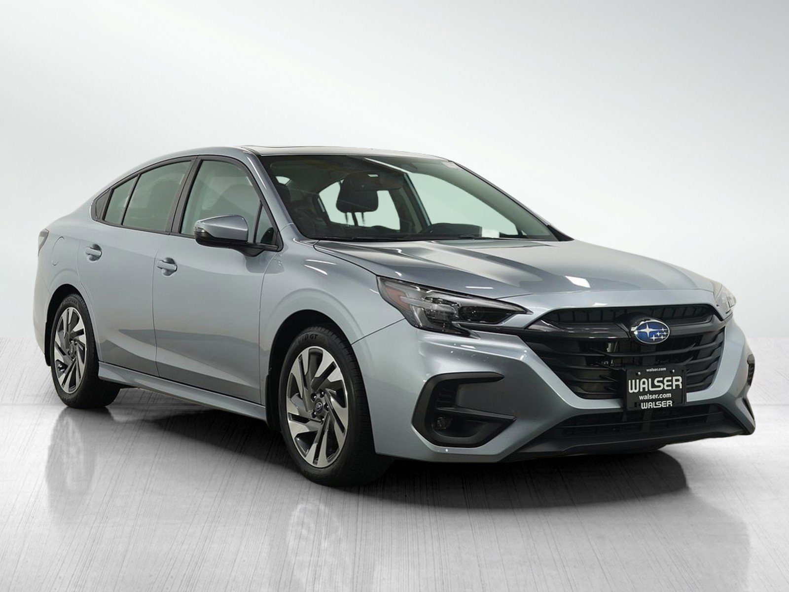 Used 2023 Subaru Legacy Limited image 7