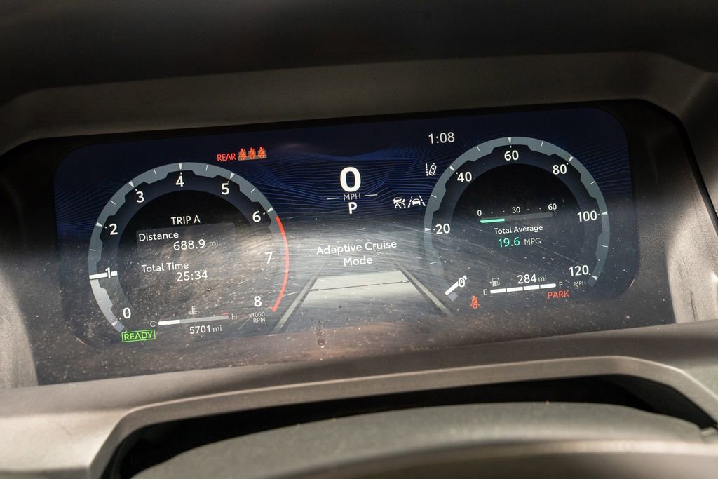 Certified 2025 Toyota Tacoma TRD Off-Road image 17