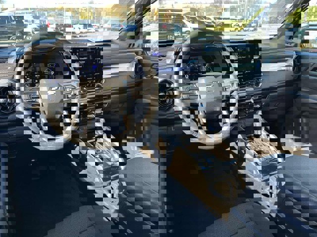 Certified 2024 Chevrolet Colorado LT w/ LT Convenience Package II image 17