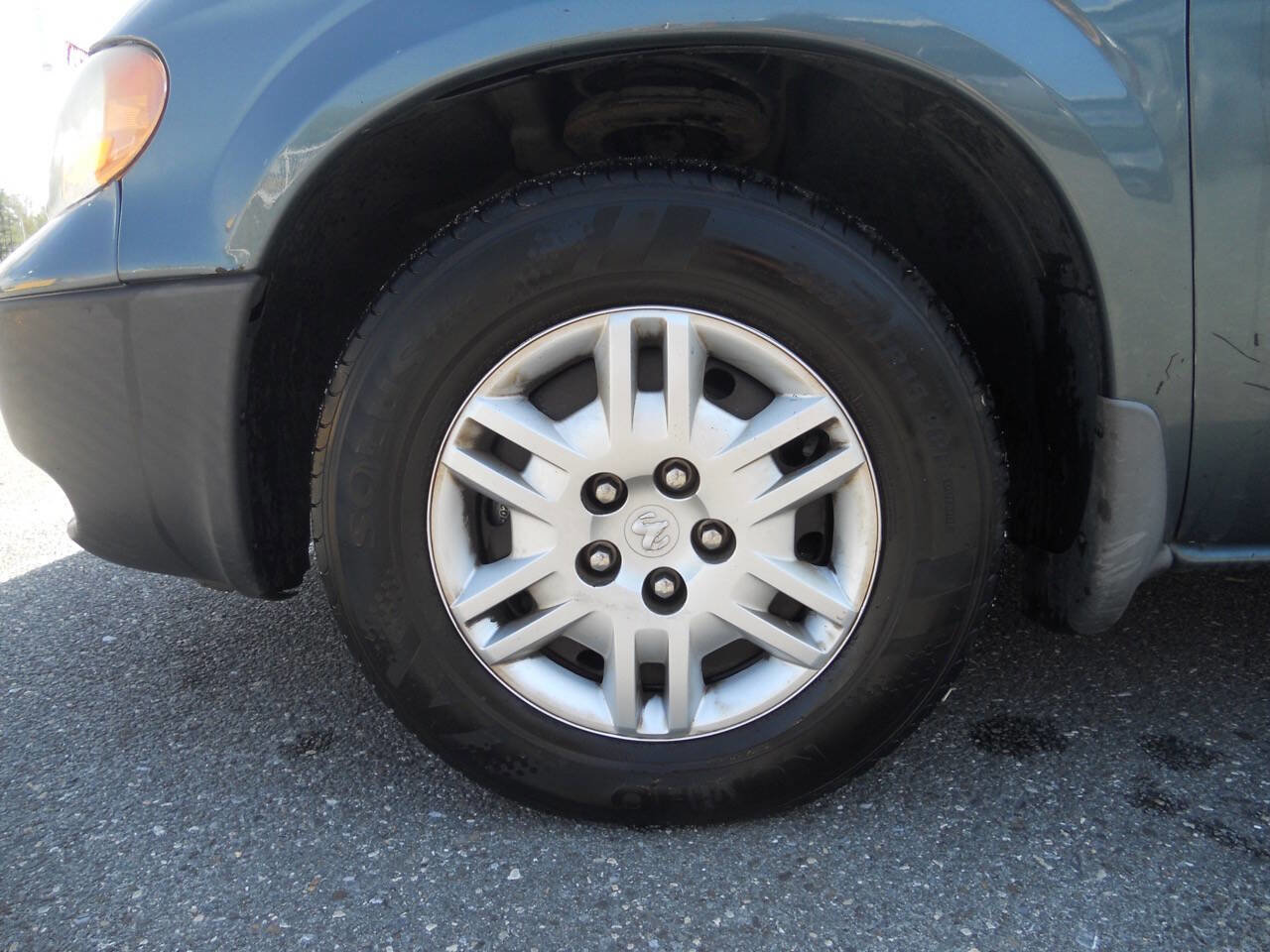 Used 2006 Dodge Caravan SE image 9