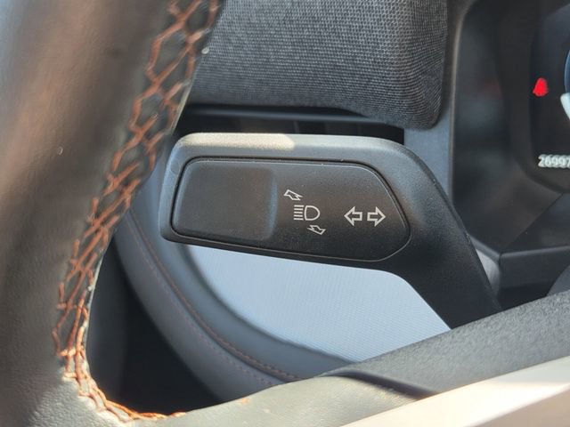 Used 2025 Ford Explorer Active RWD image 31