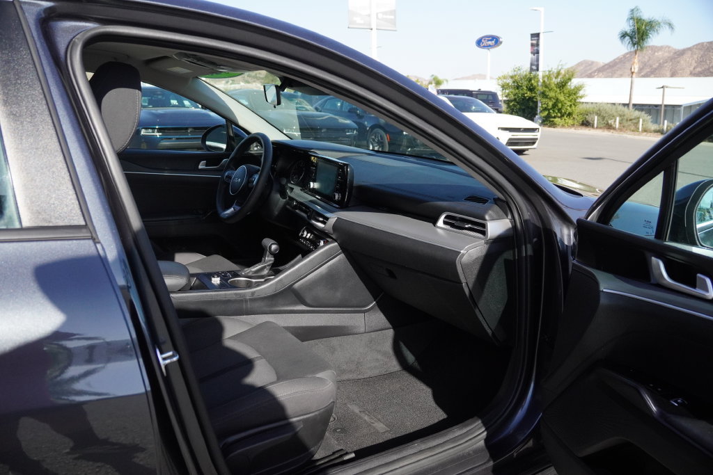 Used 2023 Kia K5 LXS FWD image 37