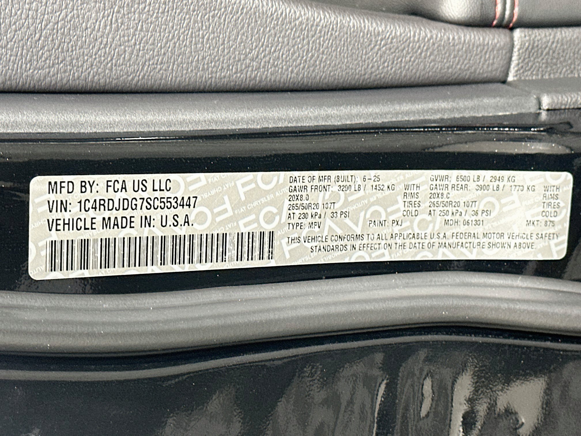 Used 2025 Dodge Durango GT AWD/4WD image 12