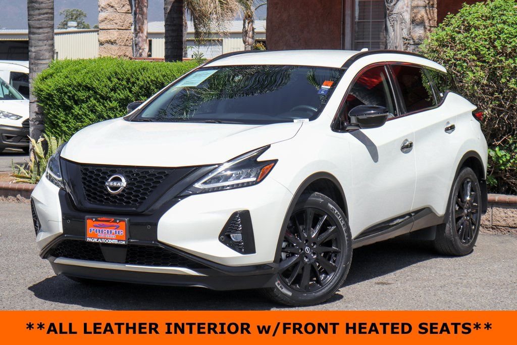 Used 2023 Nissan Murano SV w/ SV Midnight Edition Package image 4