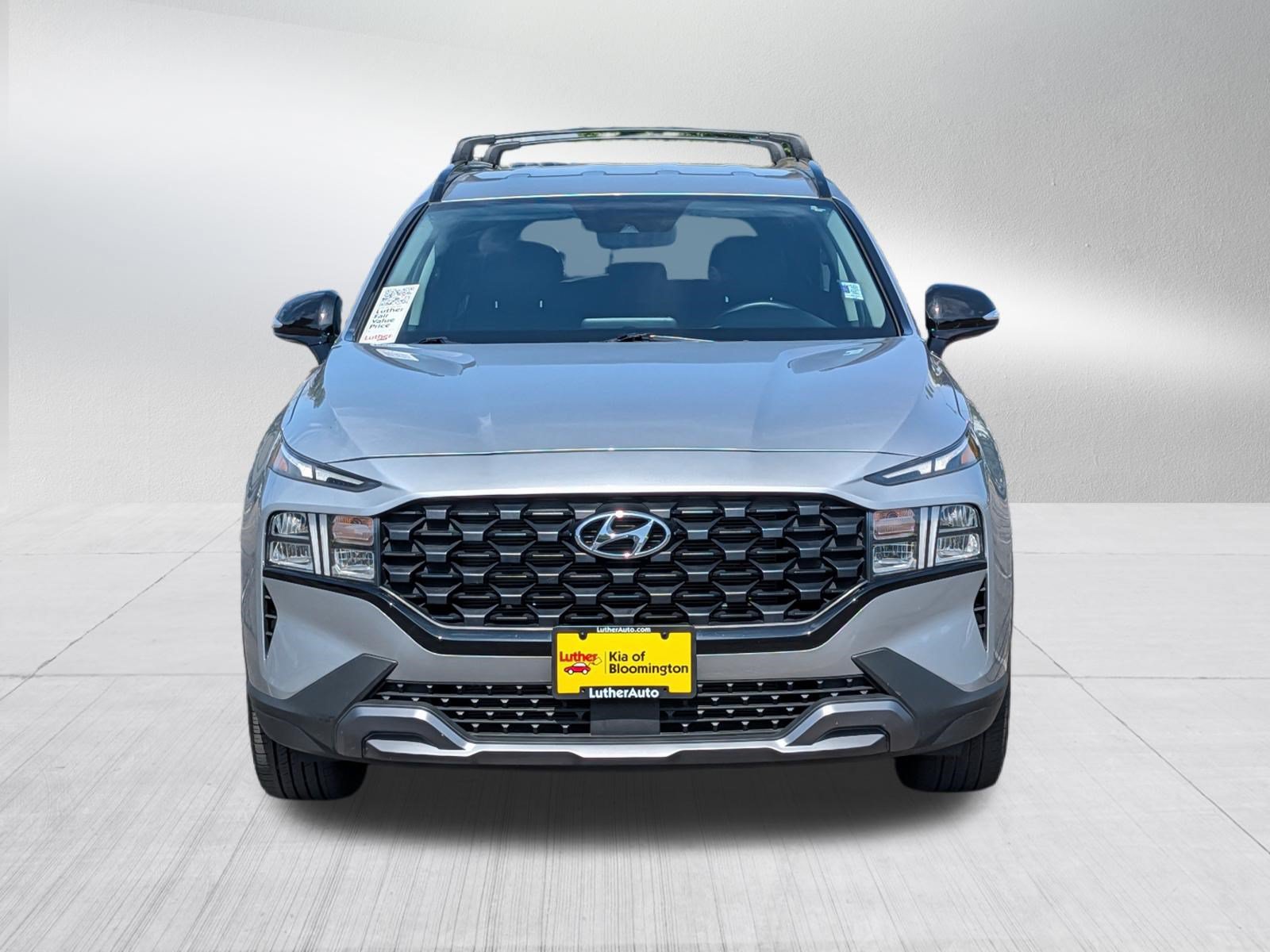 Used 2023 Hyundai Santa Fe XRT FWD image 2