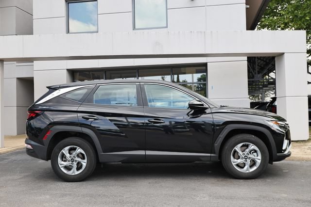 Used 2023 Hyundai Tucson SE AWD/4WD image 4