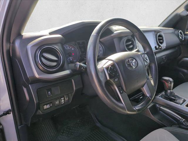 Used 2021 Toyota Tacoma TRD Off-Road w/ Technology Package image 10