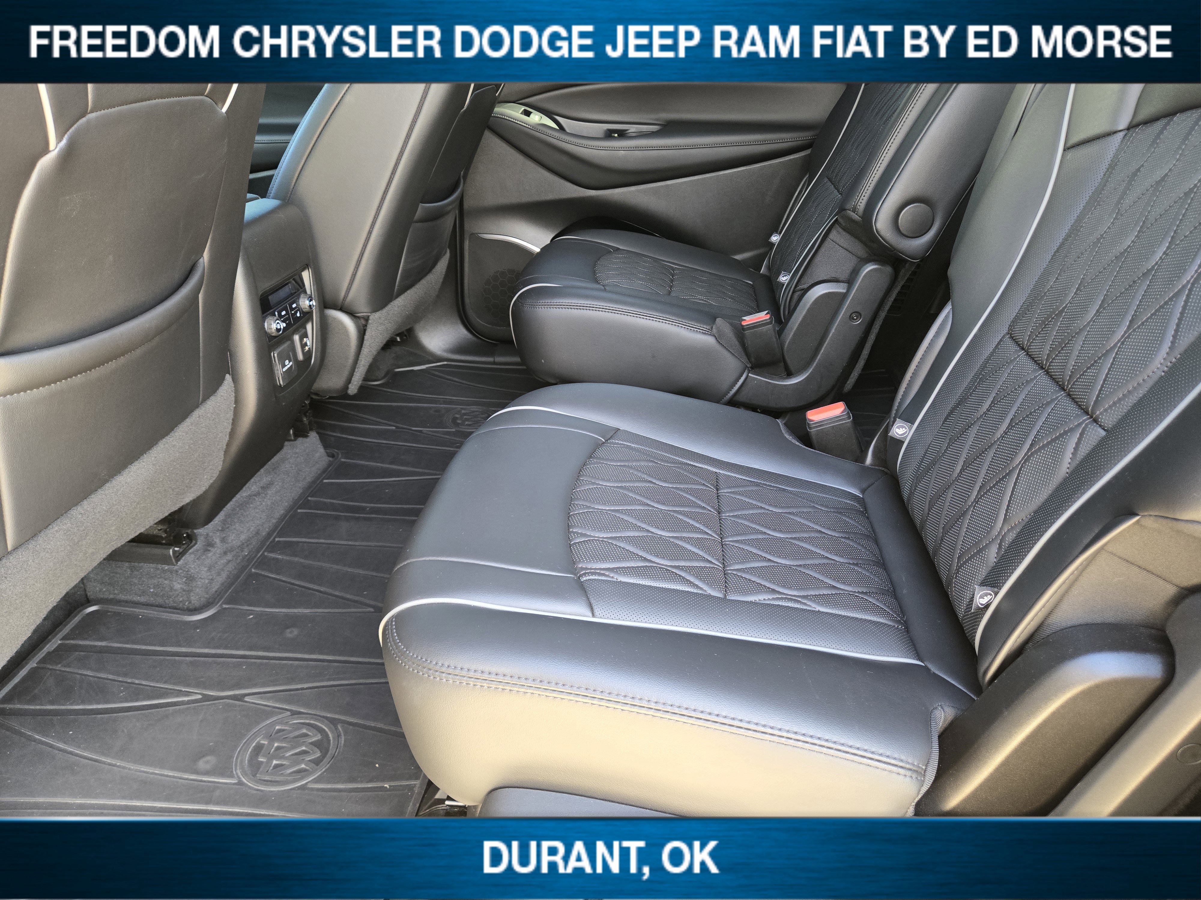 Used 2022 Buick Enclave Avenir w/ Avenir Technology Package AWD/4WD image 21