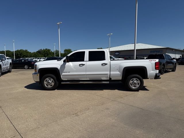 Used 2016 Chevrolet Silverado 2500 W/T w/ WT Convenience Package AWD/4WD image 4