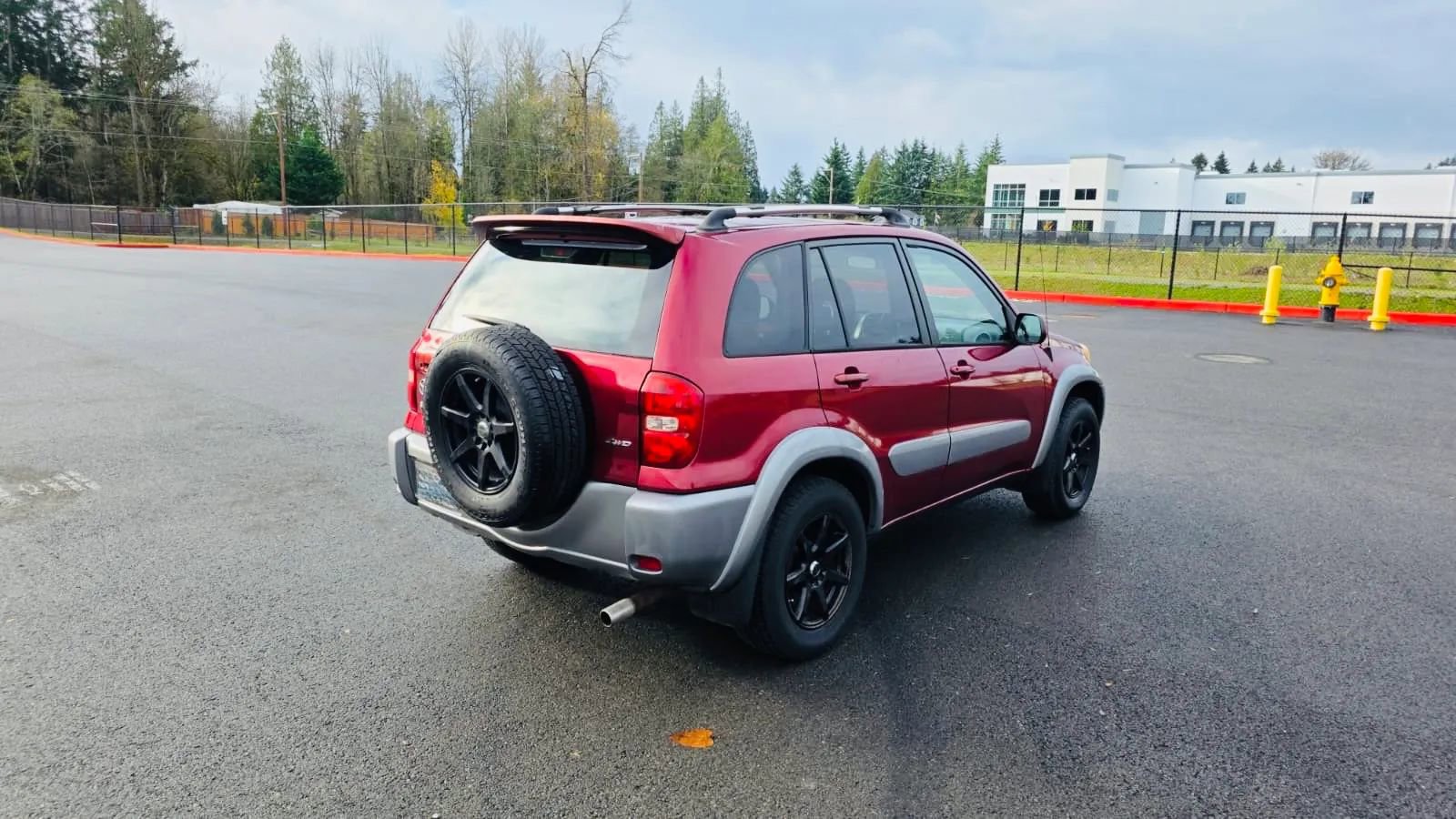 Used 2004 Toyota RAV4 4WD image 5