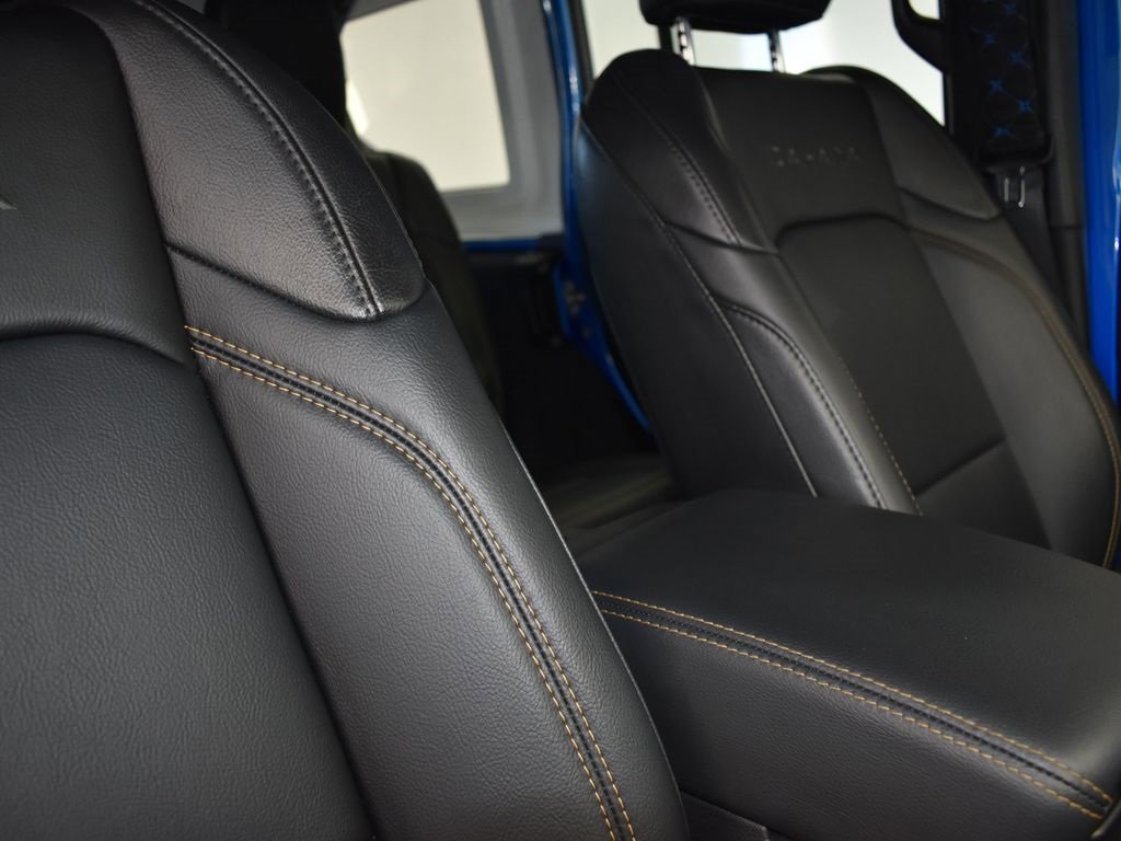 Used 2024 Jeep Wrangler Sahara w/ Technology Group image 28