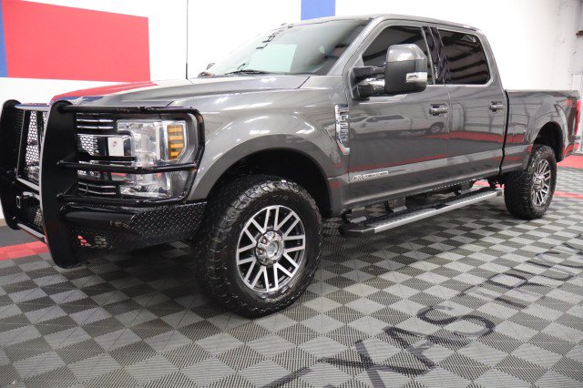 Used 2018 Ford F250 Lariat w/ Lariat Ultimate Package AWD/4WD image 2