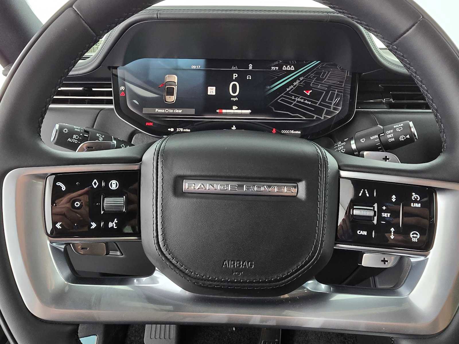 New 2025 Land Rover Range Rover SE AWD/4WD image 23