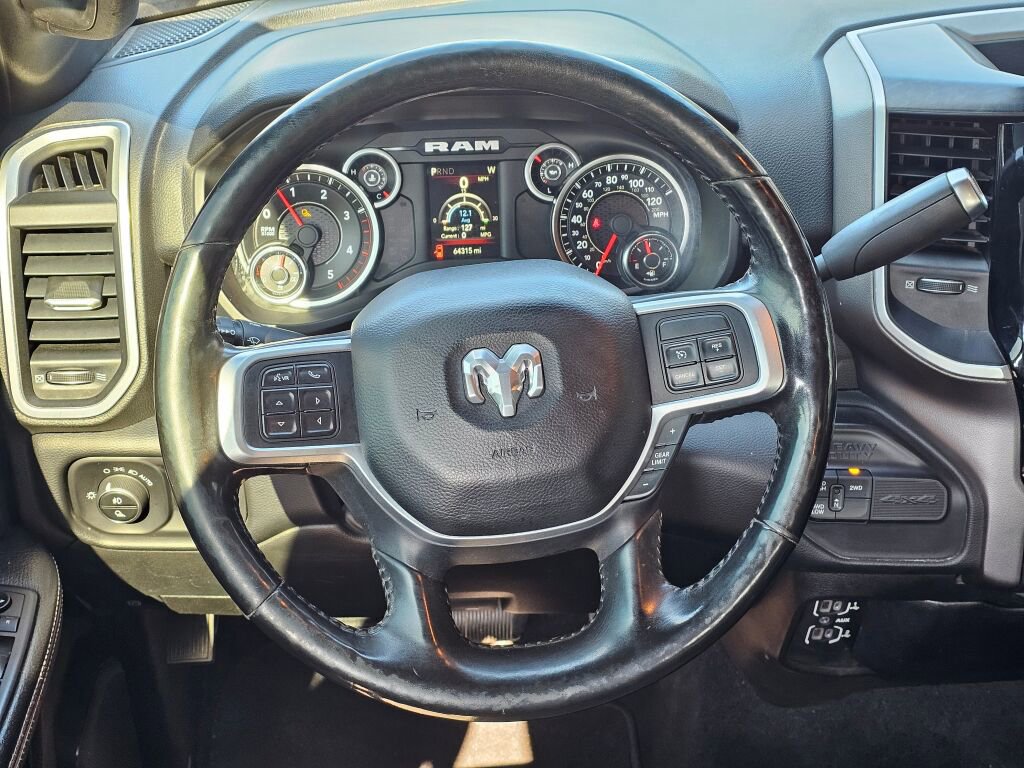 Used 2019 RAM 2500 Big Horn w/ Night Edition AWD/4WD image 19