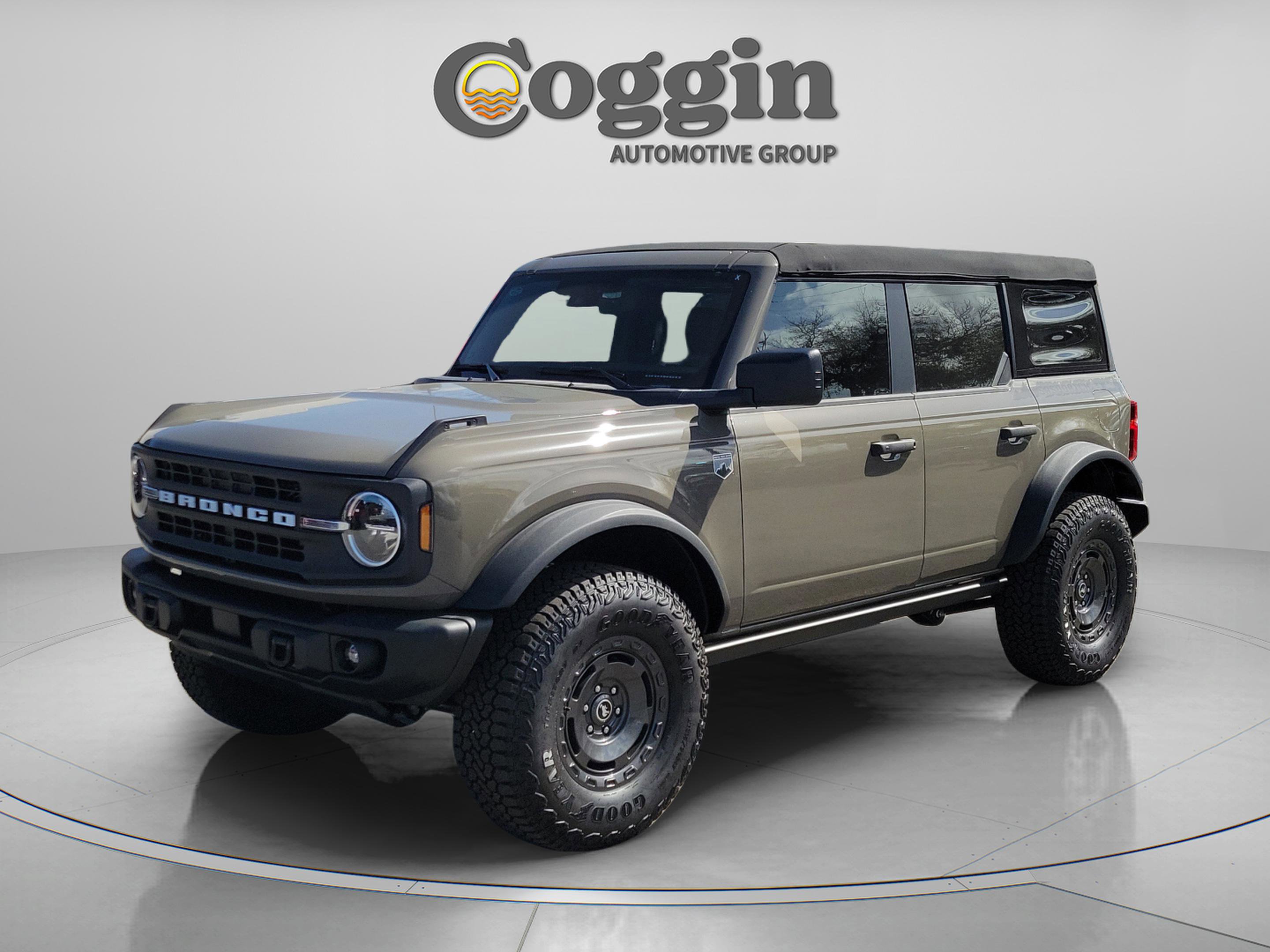 New 2025 Ford Bronco Big Bend w/ Black Diamond Package