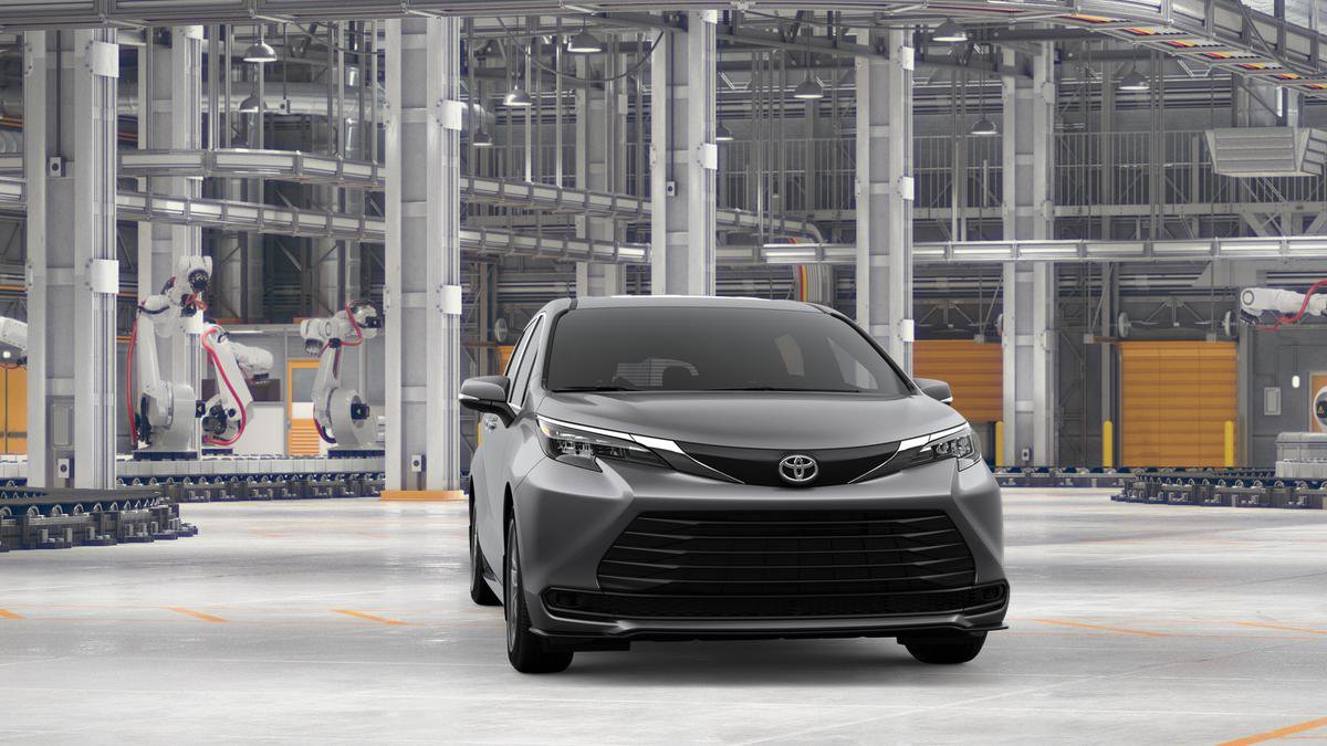 New 2026 Toyota Sienna LE image 16