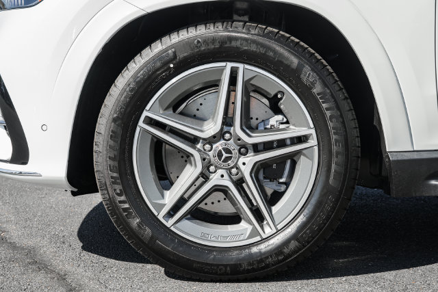 New 2026 Mercedes-Benz GLE 450 4MATIC image 18