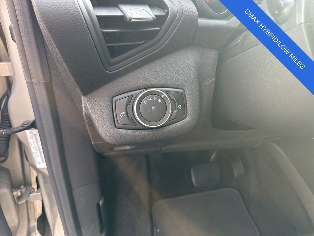 Used 2015 Ford C-MAX SE w/ Equipment Group 201A FWD image 11