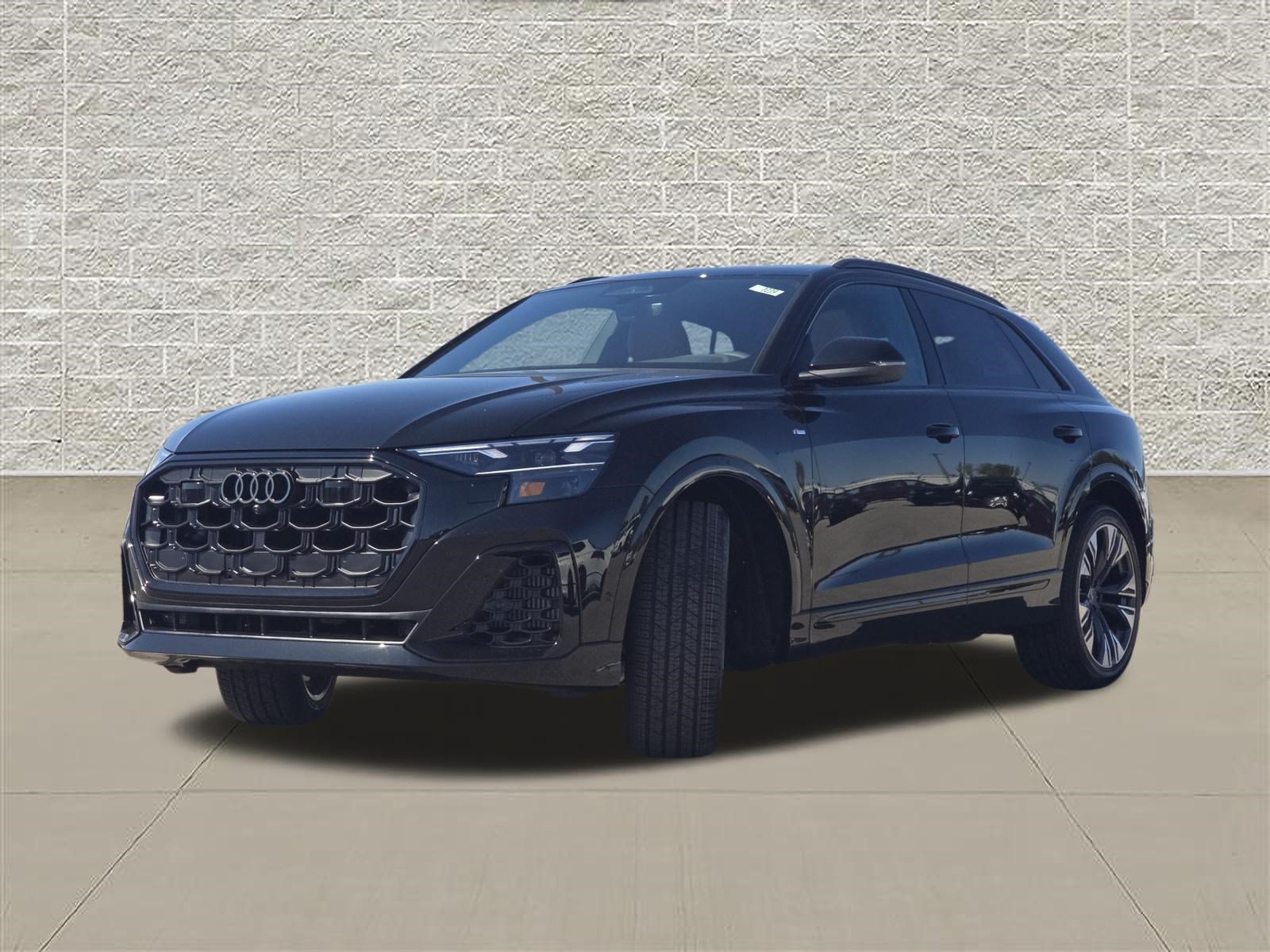 New 2027 Audi Q8 Premium Plus AWD/4WD image 3
