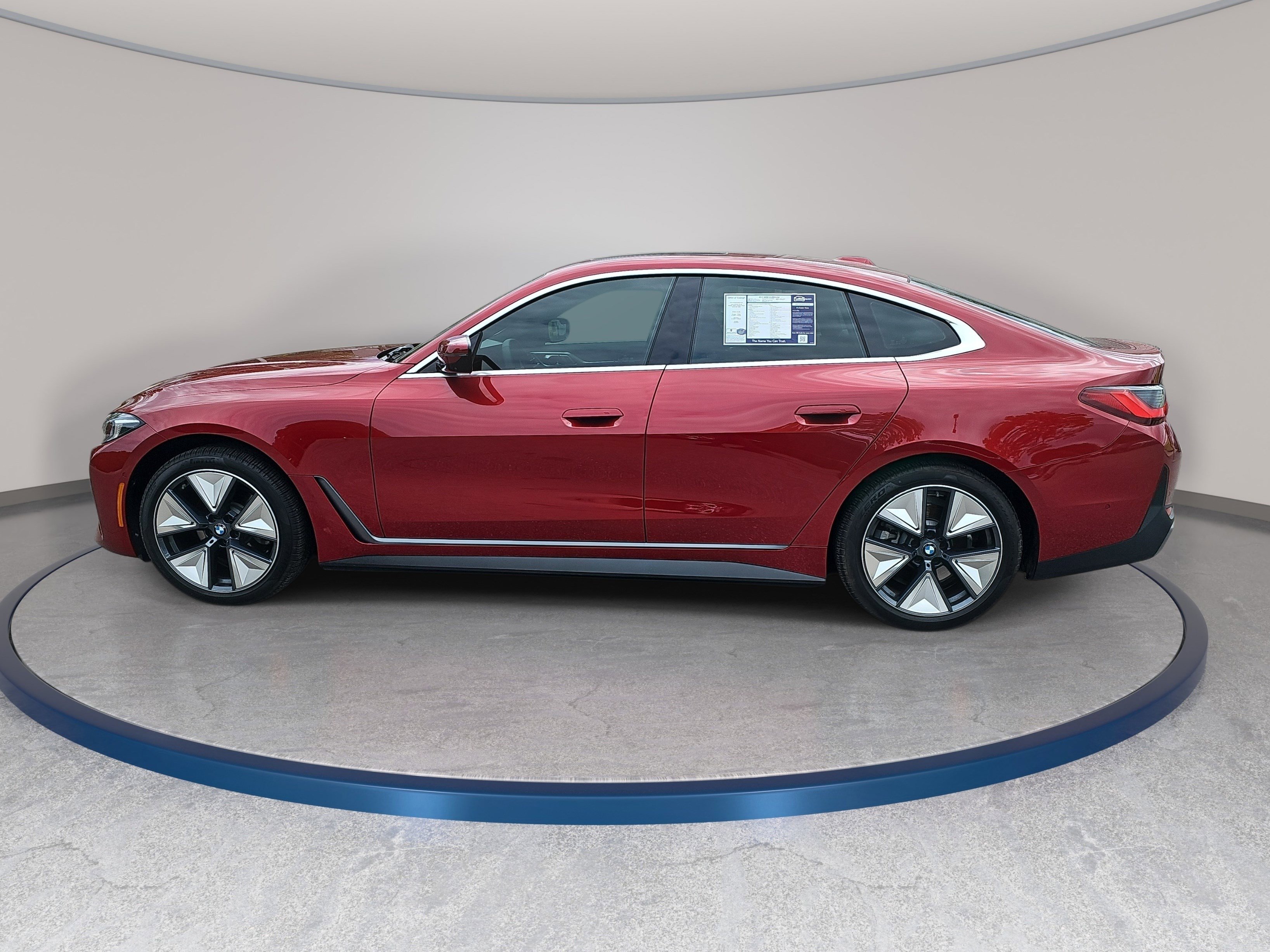 Certified 2025 BMW i4 eDrive40 w/ Premium Package RWD image 9