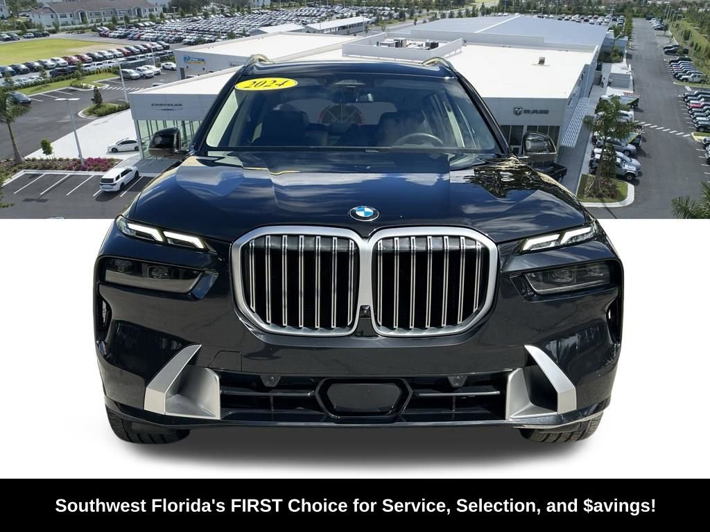 Used 2024 BMW X7 xDrive40i image 2