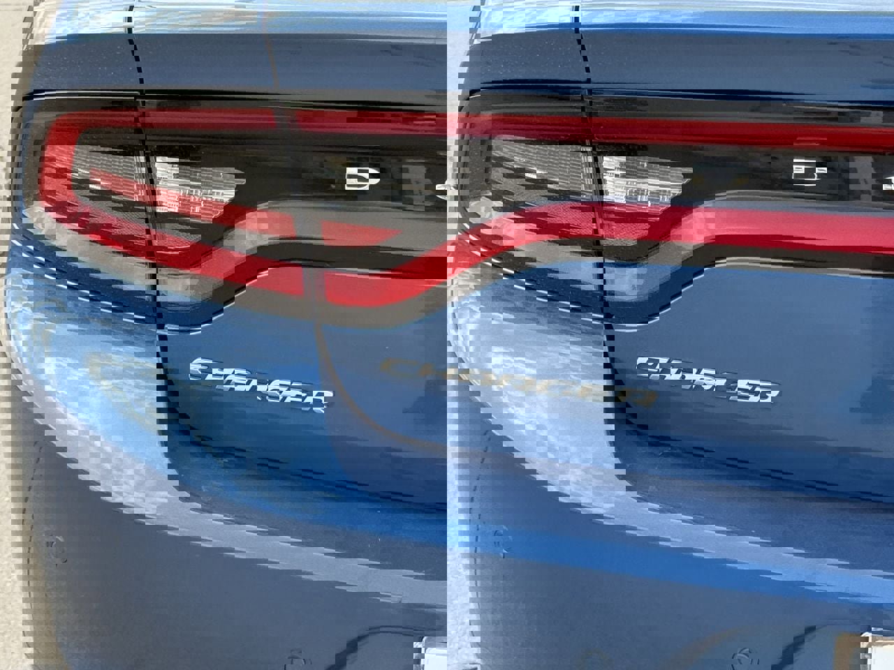 Used 2022 Dodge Charger SXT image 7