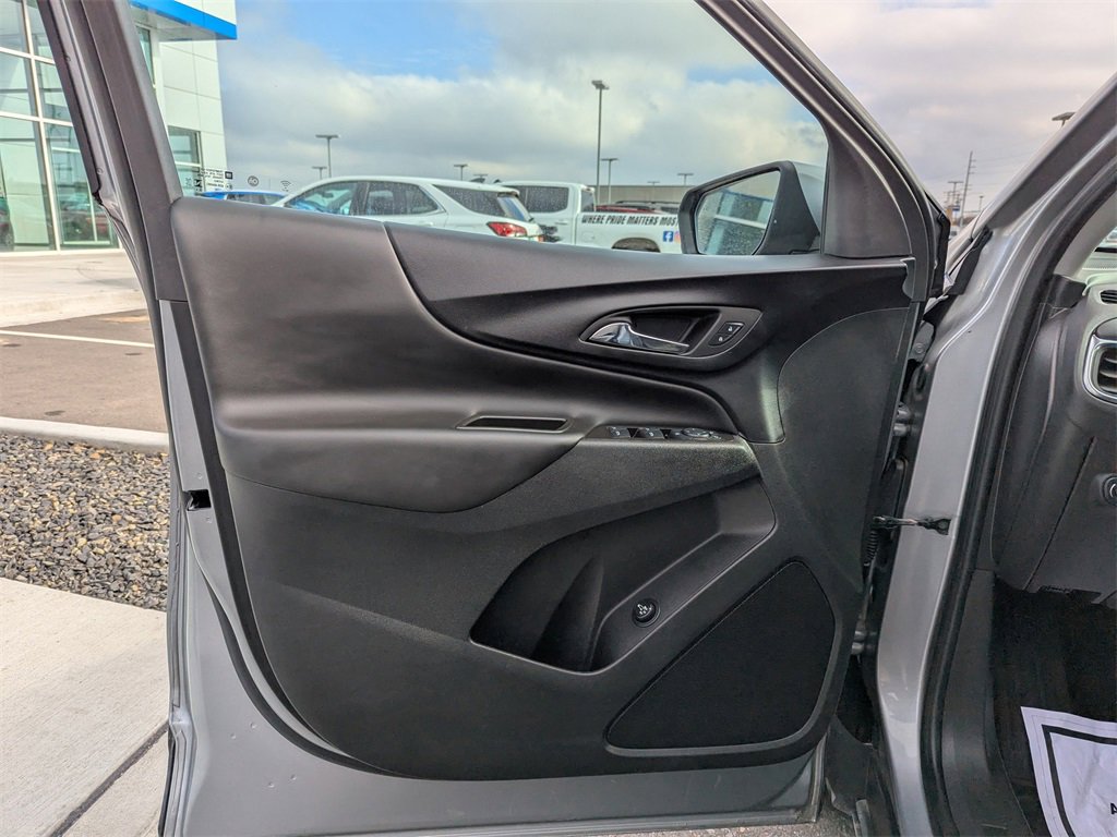 Certified 2024 Chevrolet Equinox LT image 10