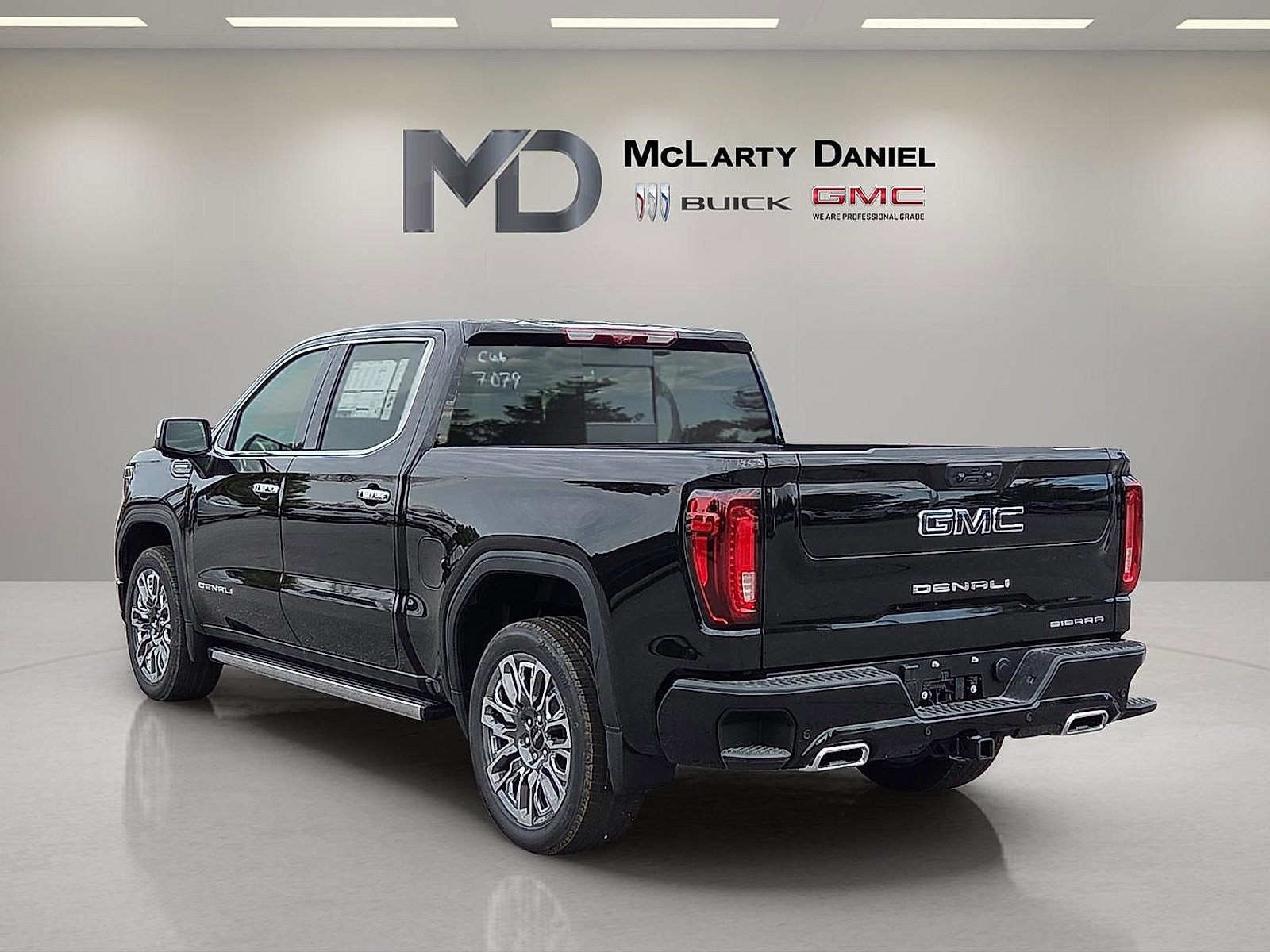 New 2026 GMC Sierra 1500 Denali Ultimate image 4