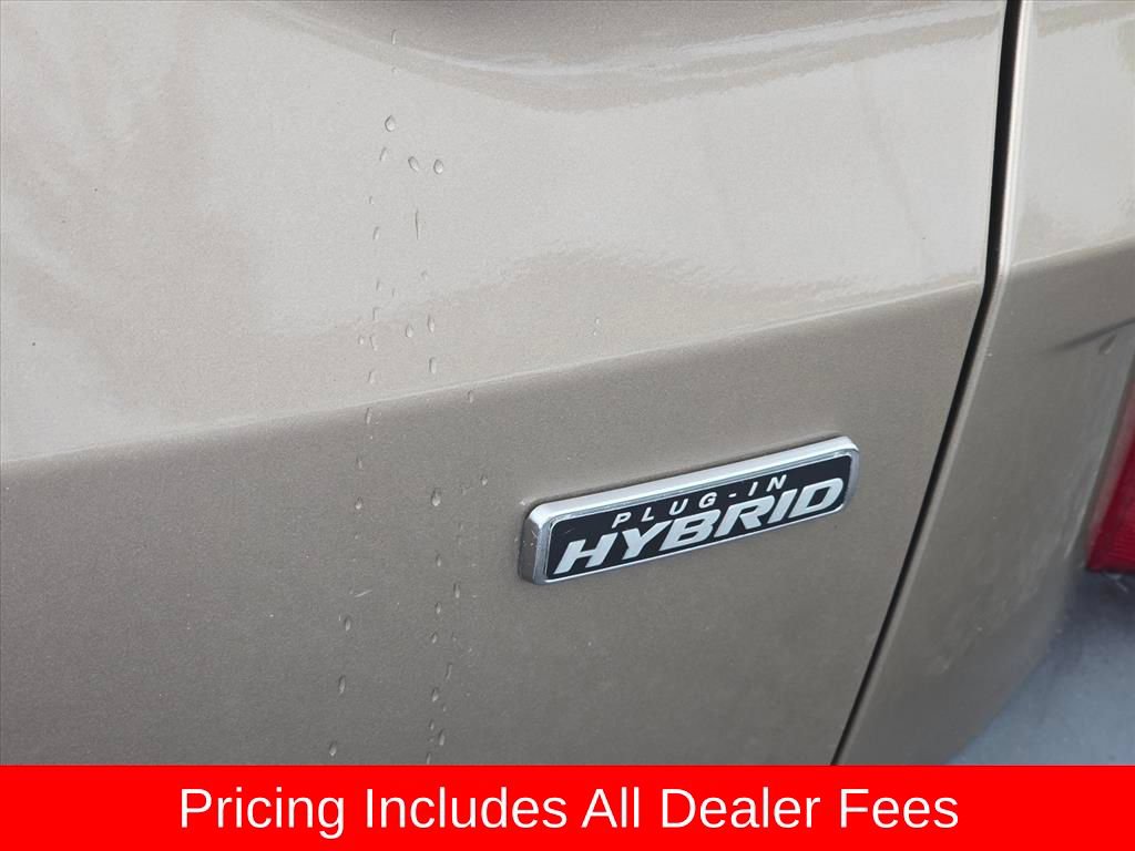 Used 2021 Ford Escape SEL w/ Technology Package FWD image 13