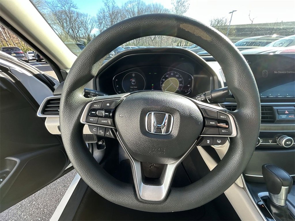 Used 2018 Honda Accord LX image 18