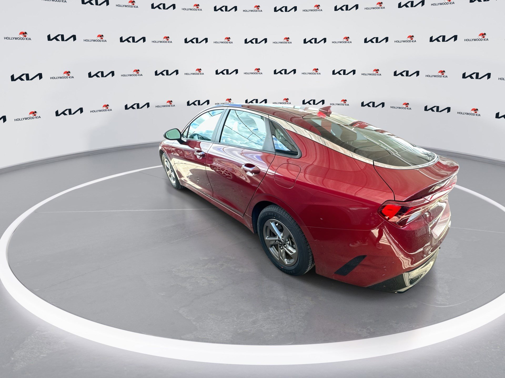 Used 2021 Kia K5 LXS image 6