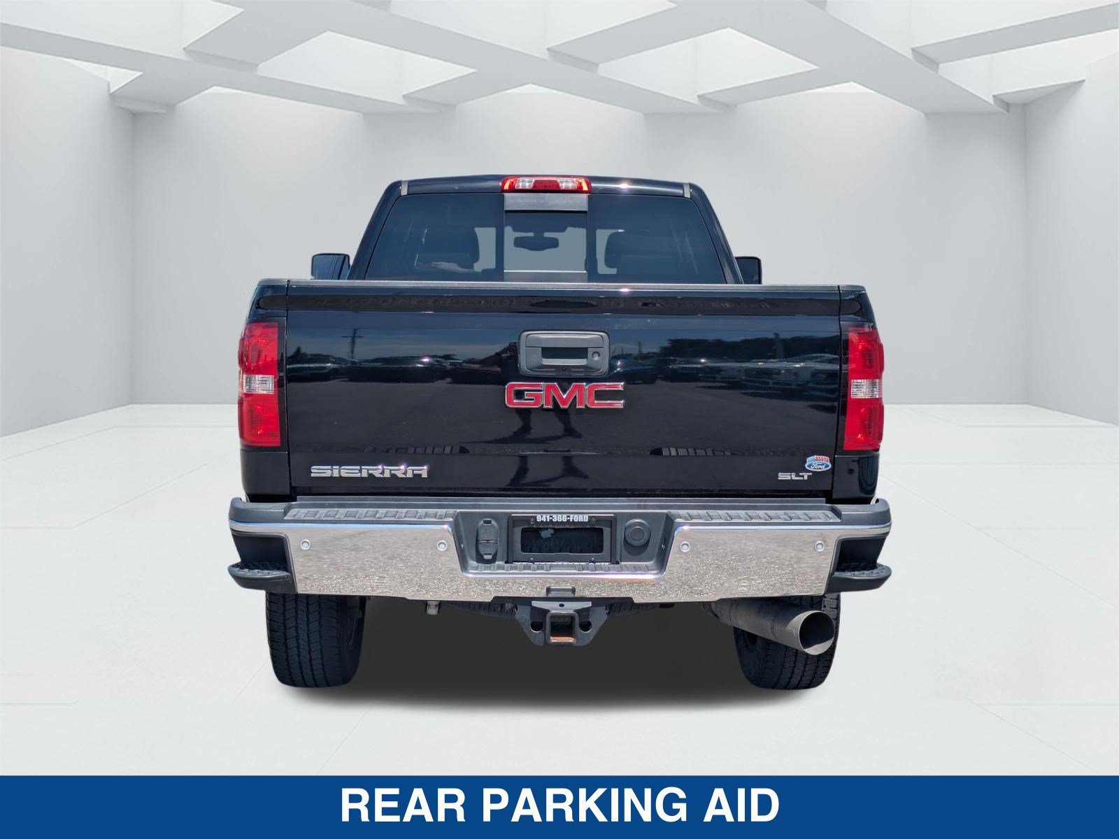 Used 2017 GMC Sierra 2500 SLT w/ Suspension Package, Off-Road AWD/4WD image 6