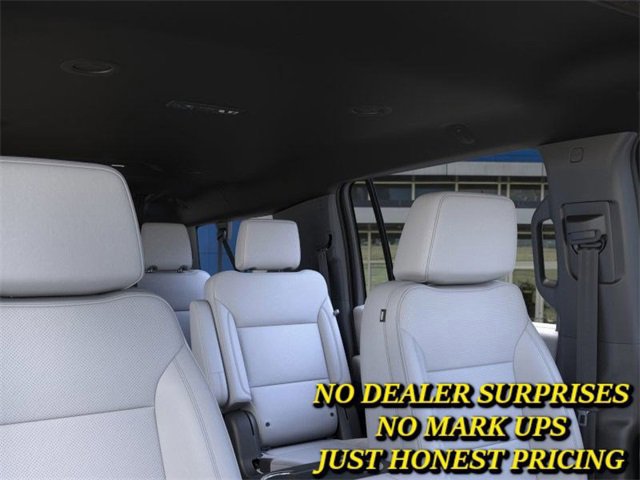 New 2025 Chevrolet Suburban Premier image 24
