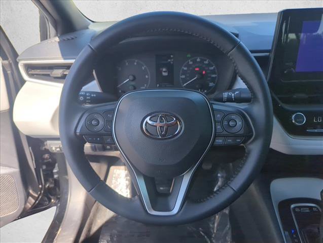 Used 2025 Toyota Corolla SE FWD image 11