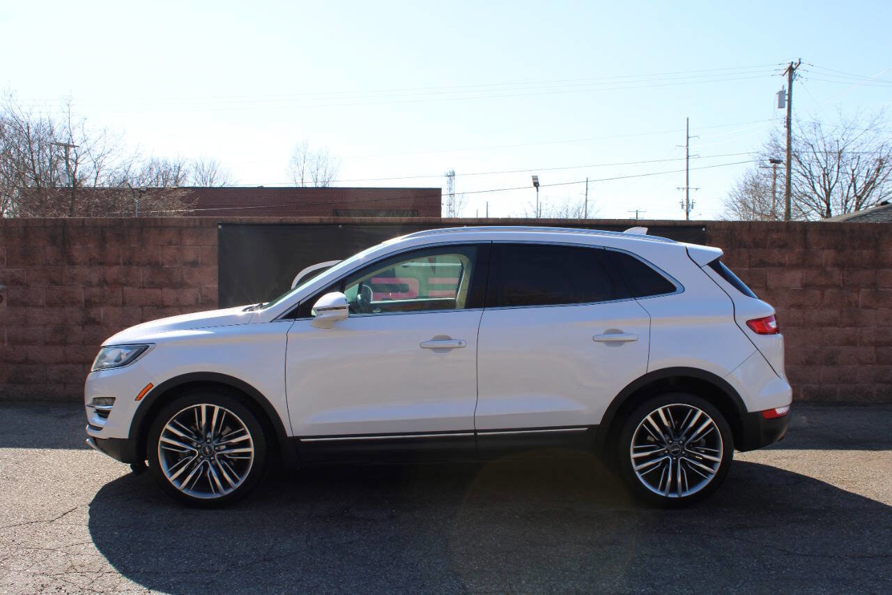 Used 2016 Lincoln MKC Reserve image 2